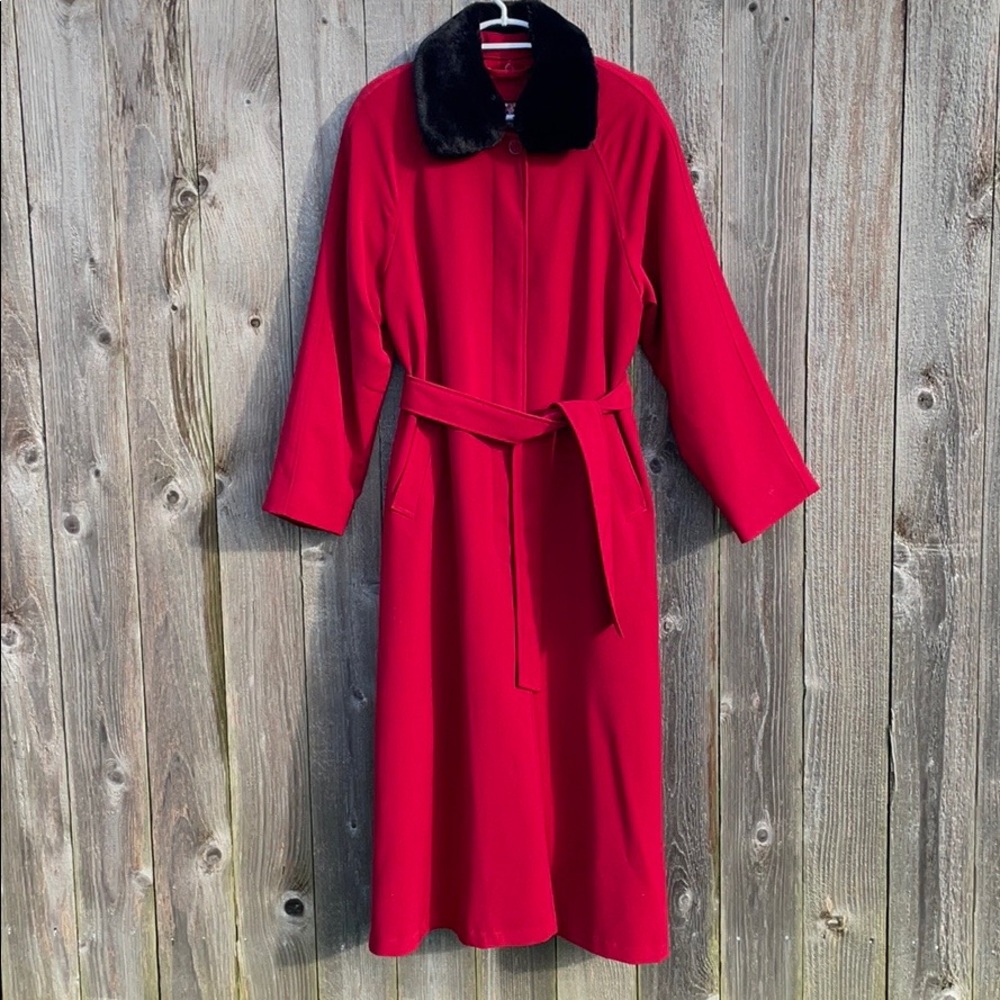 Size 10 London Fog Long Dress Jacket - Red